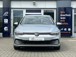 Reflexsilber Gebraucht 2022 VW Golf VIII Pro Limousine | 18.950 € (Fairer Preis)