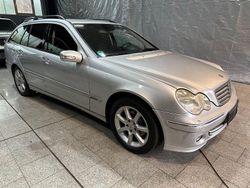 Silber Gebraucht 2005 Mercedes C200 Elegance Kombi | 2.490 € (Fairer Preis)