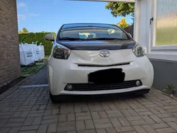 Weiß Gebraucht 2009 Toyota iQ Plus Kleinwagen | 4.150 € (Guter Preis)