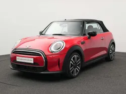 Rot Gebraucht 2023 Mini Cooper Cabriolet Cabrio | 31.729 € (Etwas zu teuer)