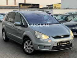 Silber Gebraucht 2008 Ford S-MAX Titanium Van / Kleinbus | 3.498 € (Teuer)