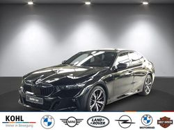 Schwarz Neu 2025 BMW 520 M Sport Limousine | 58.900 € (Fairer Preis)