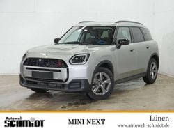 Melting silver iii metallic Gebraucht 2024 Mini Countryman Favoured SUV | 40.790 € (Superpreis)