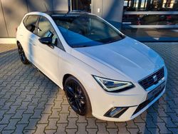 Weiß Neu 2024 Seat Ibiza Black Edition Limousine | 26.370 € (Fairer Preis)
