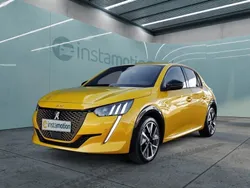 Gelb Gebraucht 2021 Peugeot e-208 GT-line Kleinwagen | 17.150 € (Fairer Preis)