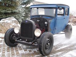 Blau Gebraucht 2025 Ford Model A Limousine | 29.900 €