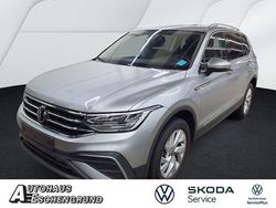 Pyrite silver met. Gebraucht 2024 VW Tiguan Allspace Life SUV | 36.889 € (Fairer Preis)