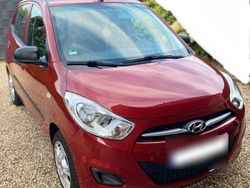 Rot Gebraucht 2013 Hyundai i10 Kleinwagen | 4.490 € (Teuer)