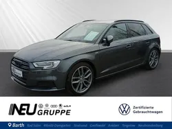 Daytonagrau (metallic) Gebraucht 2019 Audi A3 Sportback Sport Limousine | 18.779 € (Guter Preis)
