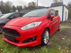 Rot Gebraucht 2016 Ford Fiesta ST-Line Kleinwagen | 5.499 € (Guter Preis)