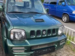 Grün Gebraucht 2010 Suzuki Jimny SUV | 3.990 € (Superpreis)