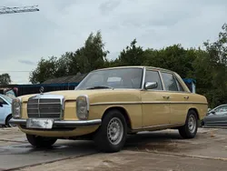 Gelb Gebraucht 1975 Mercedes W115 Limousine | 8.900 €