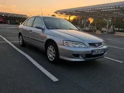 Silber Gebraucht 2002 Honda Accord Limousine | 800 €