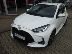 Schneeweiß Neu 2025 Toyota Yaris Comfort Kleinwagen | 28.790 € (Teuer)