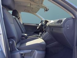 Silber Gebraucht 2024 VW Tiguan SUV | 31.649 € (Guter Preis)
