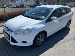 Weiß Gebraucht 2014 Ford Focus Kombi | 1.700 € (Guter Preis)
