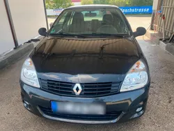 Schwarz Gebraucht 2009 Renault Clio II Kleinwagen | 1.750 €