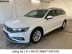 Weiß Gebraucht 2021 VW Passat Business Kombi | 19.450 € (Guter Preis)