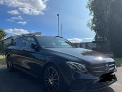 Schwarz Gebraucht 2018 Mercedes E250 AMG Kombi | 29.990 € (Teuer)