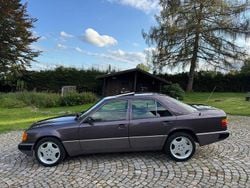 Violet Gebraucht 1991 Mercedes E250 Sportline Limousine | 9.850 €