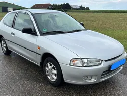 Silber Gebraucht 1996 Mitsubishi Colt Kleinwagen | 950 €