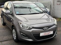 Grau Gebraucht 2012 Hyundai i20 Classic Limousine | 5.450 € (Fairer Preis)