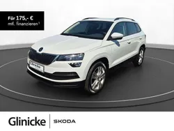 Weiß Gebraucht 2022 Skoda Karoq Style SUV | 25.480 € (Guter Preis)