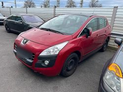 Gebraucht 2010 Peugeot 3008 Limousine | 2.350 €