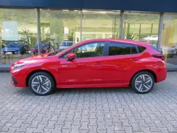 Rot Neu 2025 Subaru Impreza Platinum Limousine | 34.990 € (Etwas zu teuer)