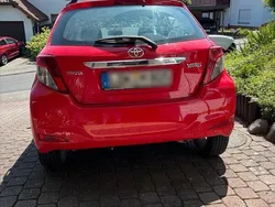 Rot Gebraucht 2012 Toyota Yaris Kleinwagen | 4.590 € (Guter Preis)