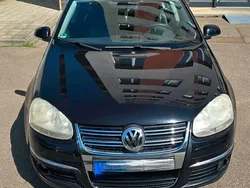 Schwarz Gebraucht 2006 VW Jetta Sportline Limousine | 4.350 € (Teuer)