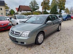 Grün Gebraucht 2003 Opel Vectra Elegance Limousine | 2.450 € (Fairer Preis)
