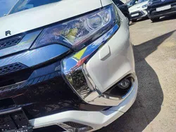Weiß Gebraucht 2021 Mitsubishi Outlander Spirit SUV | 21.500 € (Superpreis)