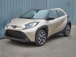 Schwarz Neu 2025 Toyota Aygo Kleinwagen | 16.490 €