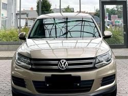 Beige Gebraucht 2014 VW Tiguan Trendline SUV | 8.499 € (Guter Preis)