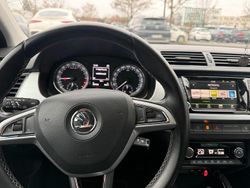 Blau Gebraucht 2017 Skoda Fabia Kombi | 7.750 €