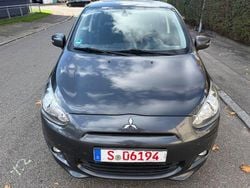 Grau Gebraucht 2014 Mitsubishi Space Star Top Limousine | 2.299 € (Superpreis)