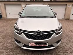 Argonsilber/sovereign/switchbl Gebraucht 2018 Opel Zafira Van / Kleinbus | 10.599 € (Guter Preis)