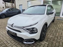 Weiß Gebraucht 2023 Citroën e-C4 Shine SUV | 18.445 € (Guter Preis)