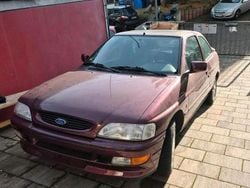 Violet Gebraucht 1994 Ford Escort Limousine | 9.000 €