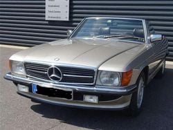Silber Gebraucht 1986 Mercedes SL300 Cabrio | 42.900 €