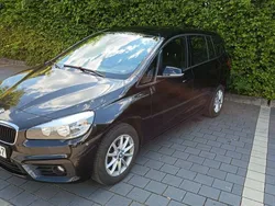 Schwarz Gebraucht 2017 BMW 218 Gran Tourer Advantage Van / Kleinbus | 10.500 € (Guter Preis)