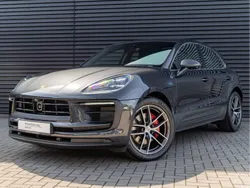 Grau Gebraucht 2022 Porsche Macan S SUV | 79.490 € (Etwas zu teuer)