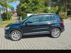 Schwarz Gebraucht 2010 VW Tiguan Team SUV | 5.999 € (Fairer Preis)