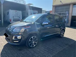 Grau Gebraucht 2013 Citroën C3 Picasso SELECTION Van / Kleinbus | 3.990 € (Fairer Preis)
