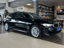 Schwarz Gebraucht 2022 BMW 320 Shadowline Limousine | 30.400 € (Superpreis)