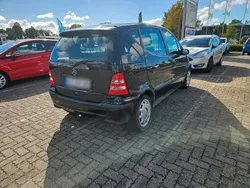 Schwarz Gebraucht 2004 Mercedes A140 Kombi | 700 €