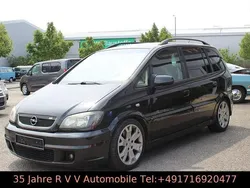 Schwarz Gebraucht 2002 Opel Zafira OPC Van / Kleinbus | 2.500 € (Fairer Preis)