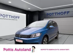 Blau Gebraucht 2021 VW Touran Active Van / Kleinbus | 26.997 € (Fairer Preis)