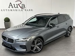 Grau Gebraucht 2020 Volvo V60 R-Design Kombi | 27.989 € (Fairer Preis)